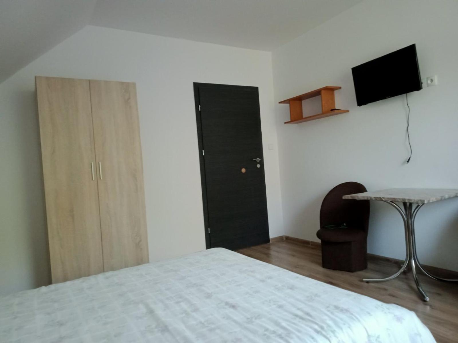 Ferienwohnung Pokoje U Nadii Karwienskie Bloto Drugie Zimmer foto